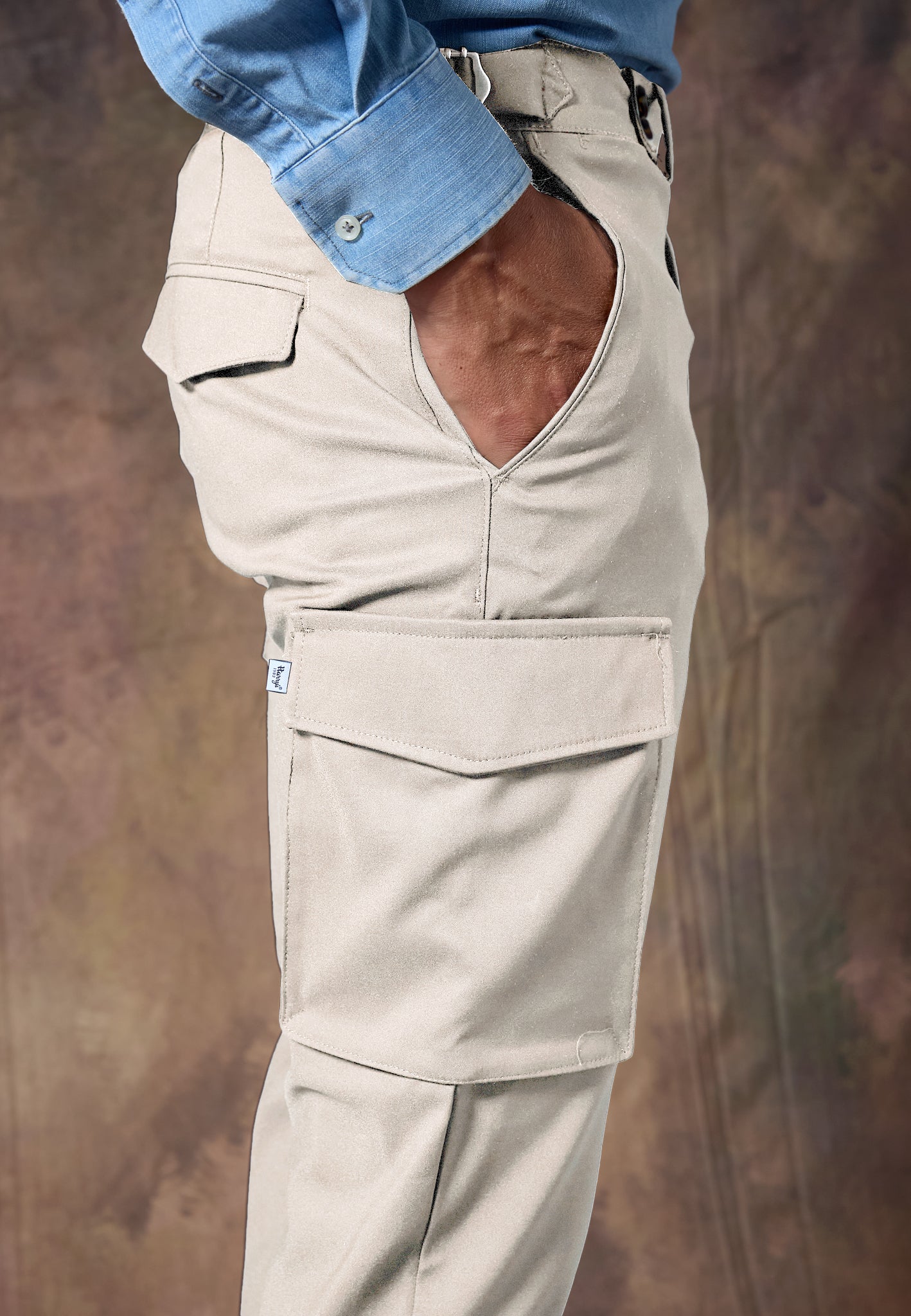 BEIGE NYLON CARGO TROUSERS