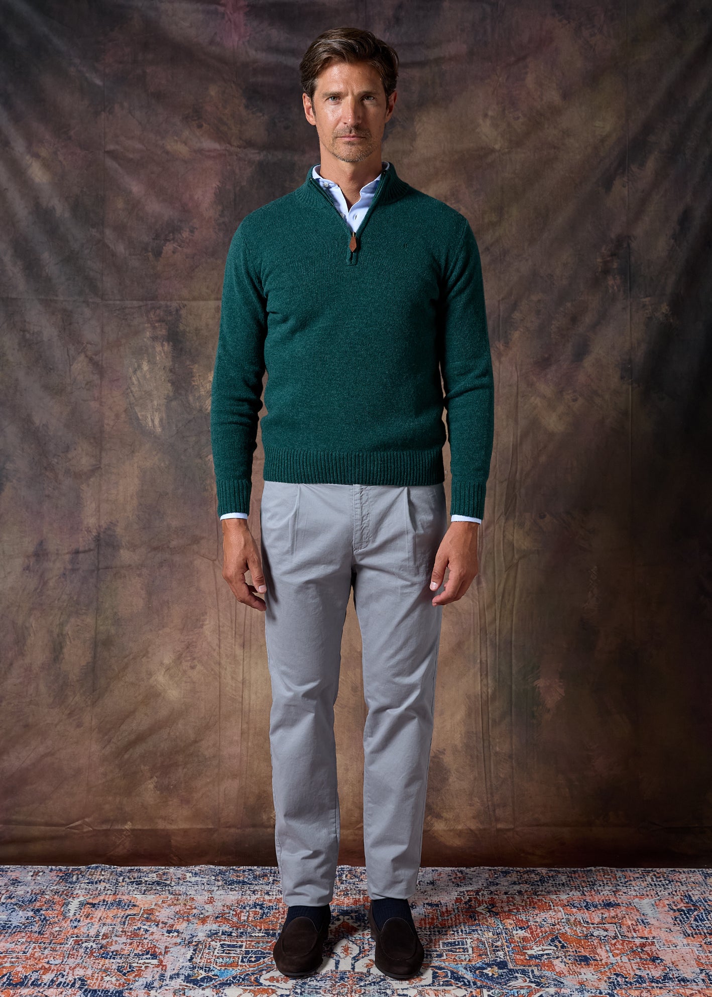 GREY PLEATED CHINO TROUSERS