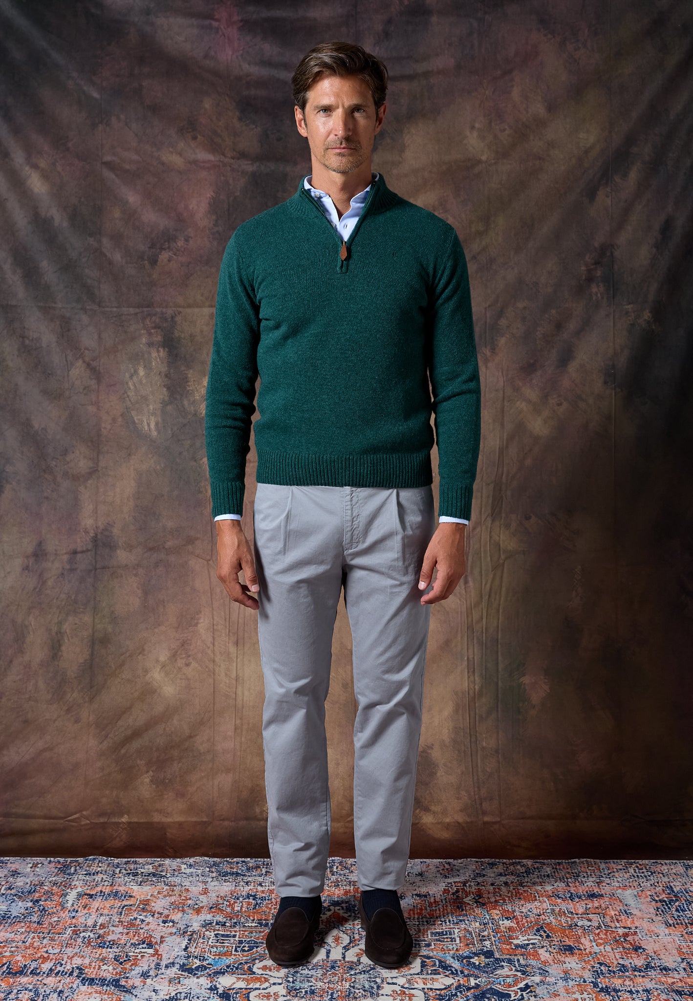 GREY PLEATED CHINO TROUSERS