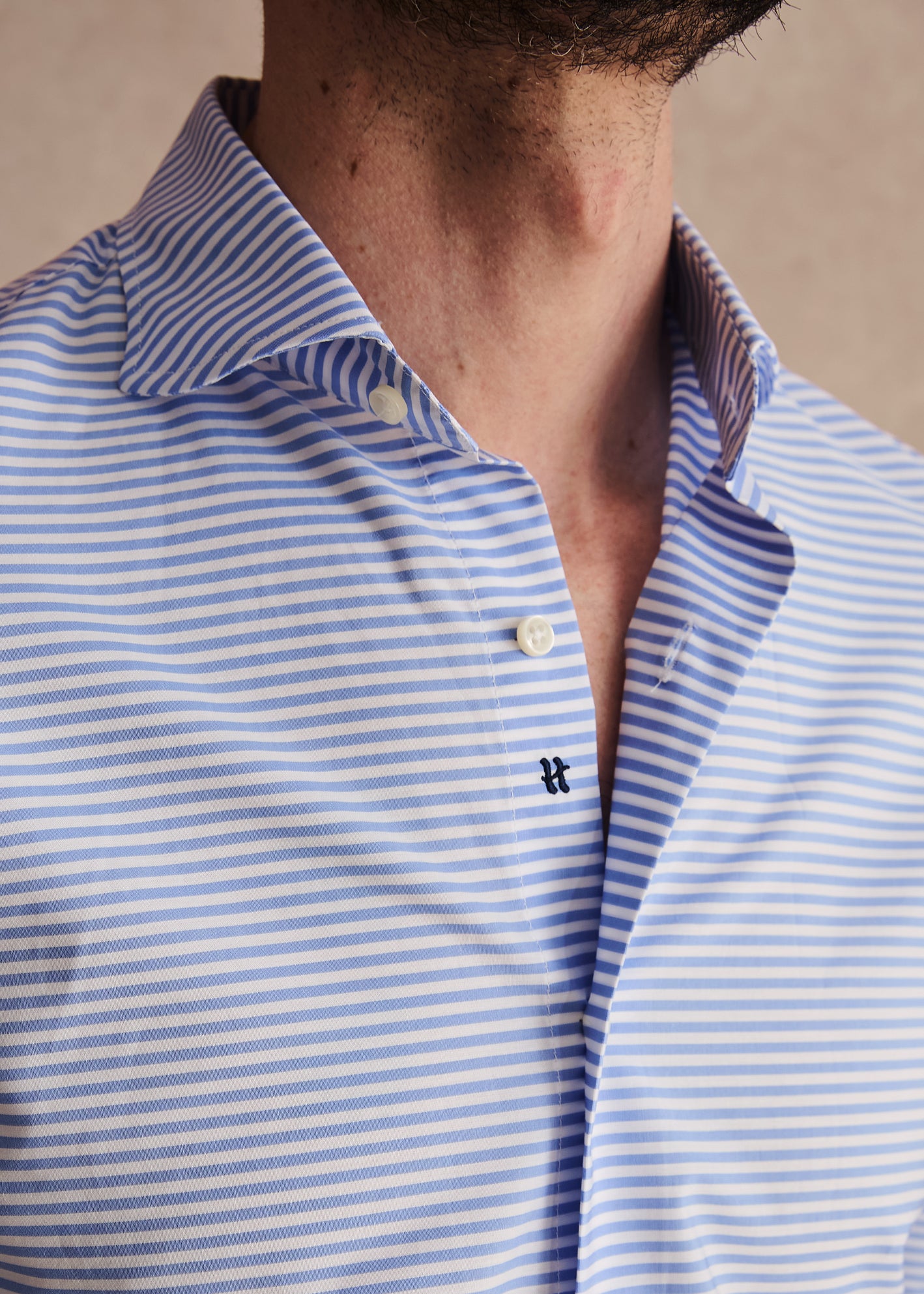 MANHATTAN LIGHT BLUE SHIRT