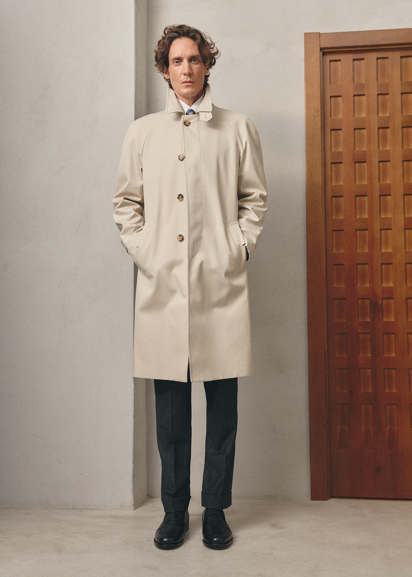 BEIGE TWILL TRENCH COAT
