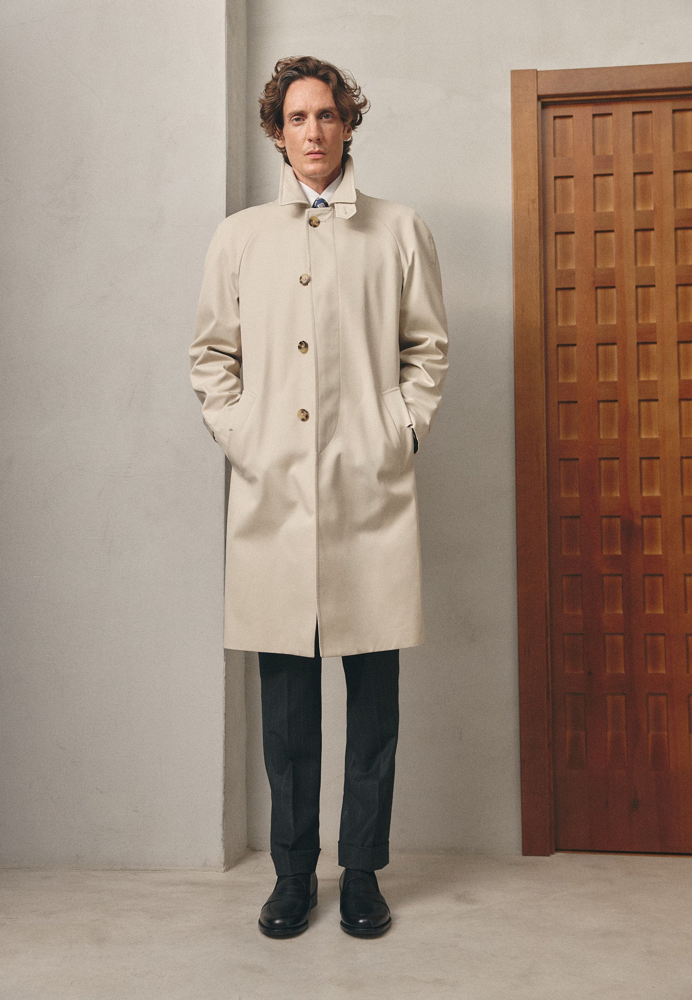 BEIGE TWILL TRENCH COAT