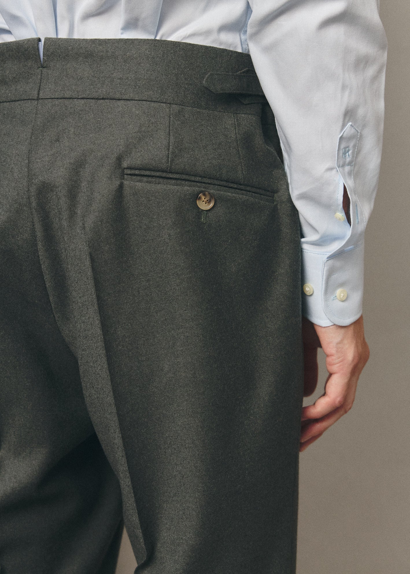 PANTALÓN PREMIUM FRANELA KAKI