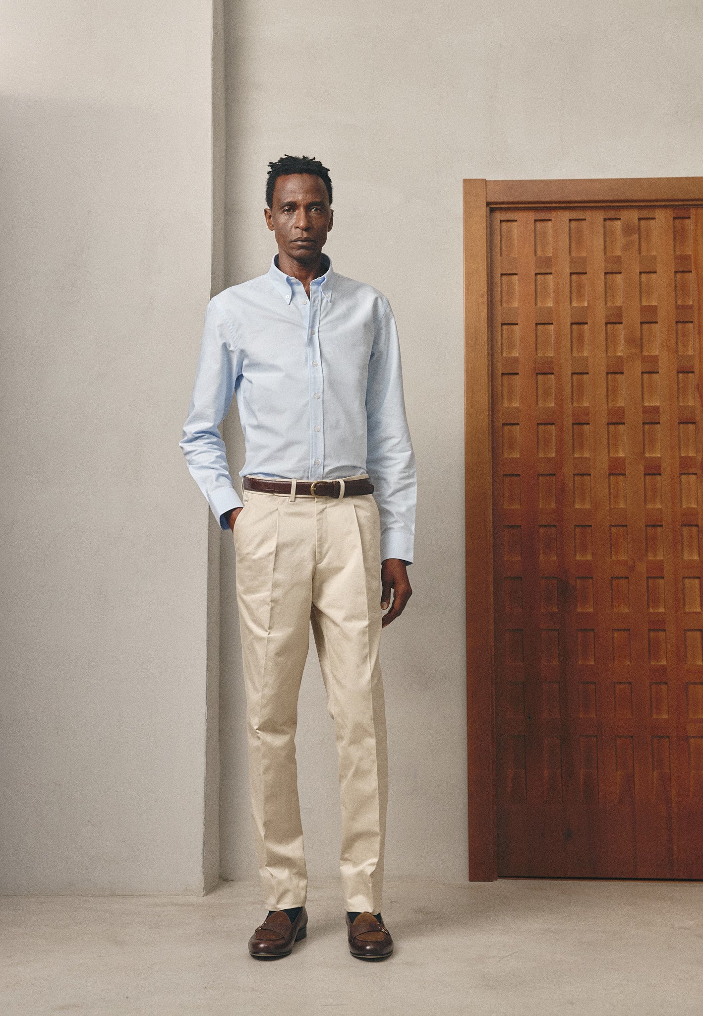 BEIGE RELAXED FIT CHINOS