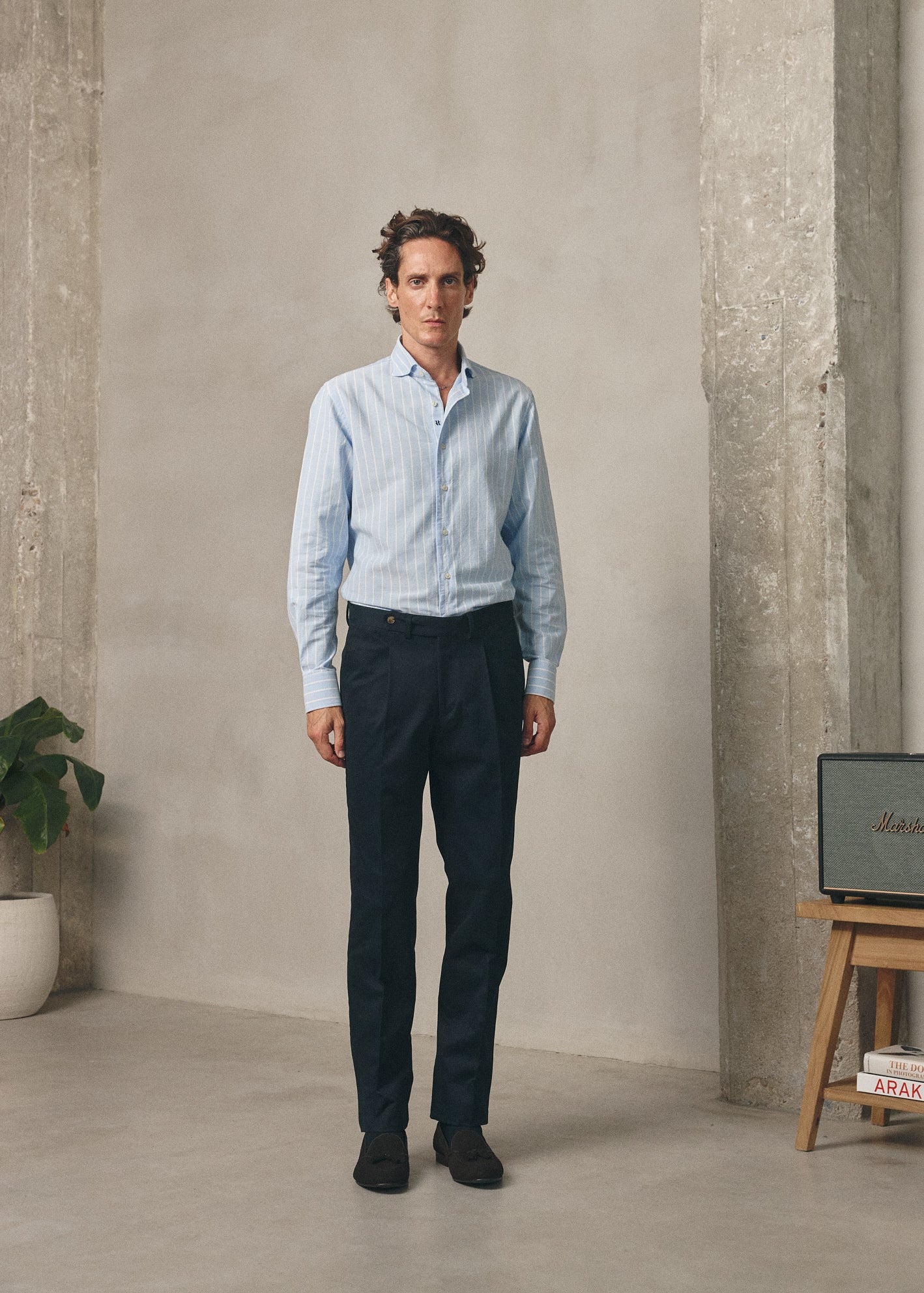 NAVY RELAXED FIT CHINOS